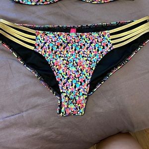 Swim cheeky bikini bottoms